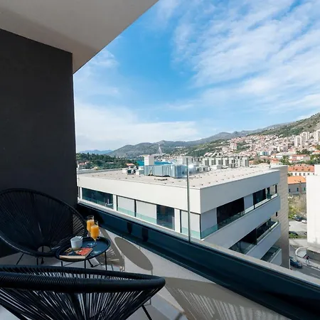Apartman Residences *